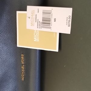 Michael kors leather shoulder bag